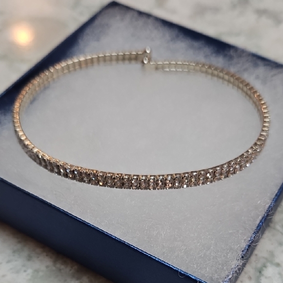 Jewelry - Elegant Silver Bling Rinestone Bracelet